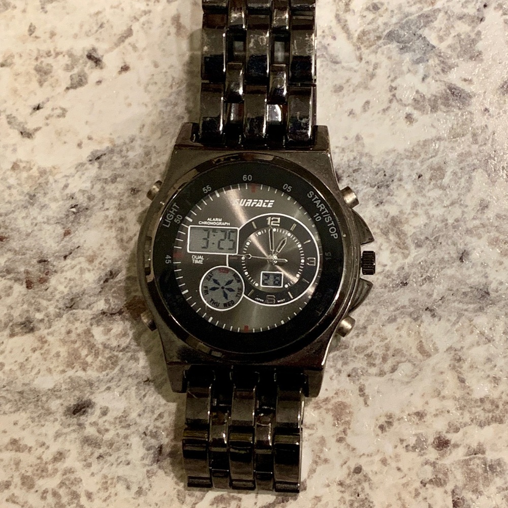 Surface Digital/Analog Watch